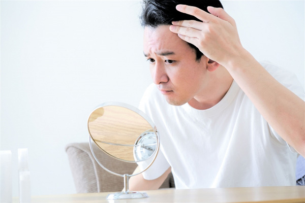 頭のかたちの変化・傷あと部分の脱毛などの開頭術後のお悩み